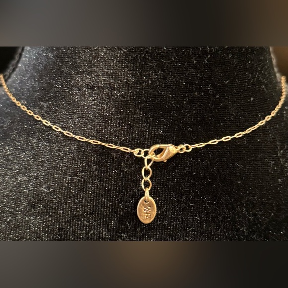 ZARA Pendant Necklace - Picture 5 of 5